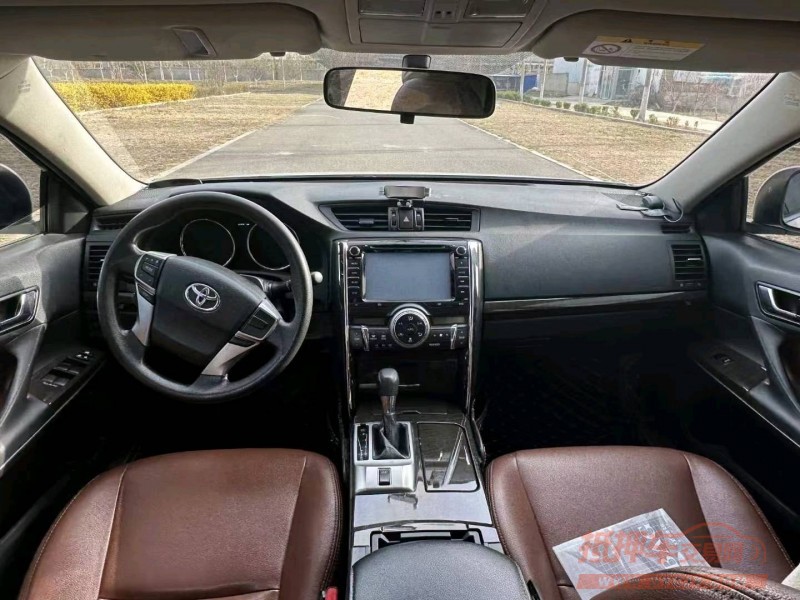 北京14年丰田锐志6