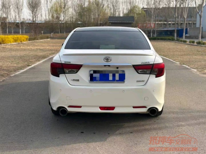 北京14年丰田锐志1