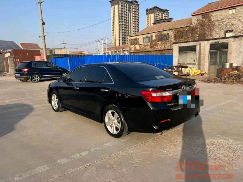 济南12年丰田凯美瑞4