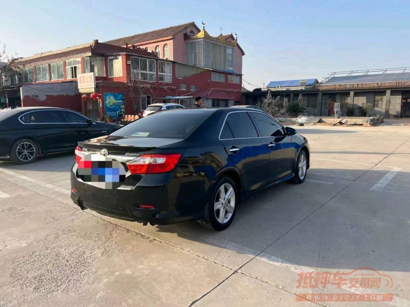 济南12年丰田凯美瑞7