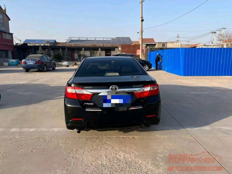 济南12年丰田凯美瑞8