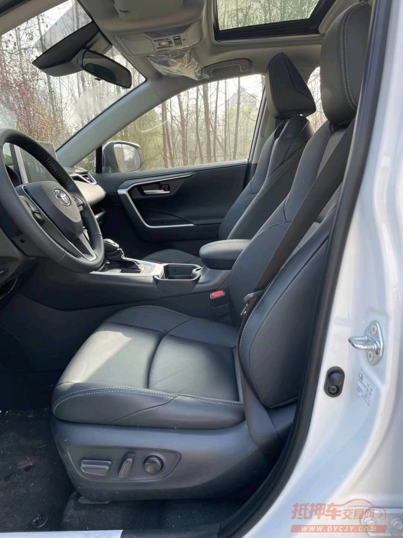 北京23年丰田威兰达4