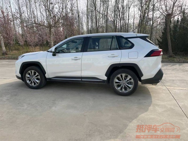 北京23年丰田威兰达8