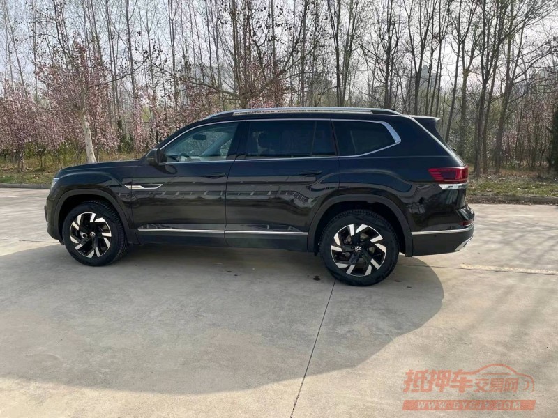 北京22年大众途昂8