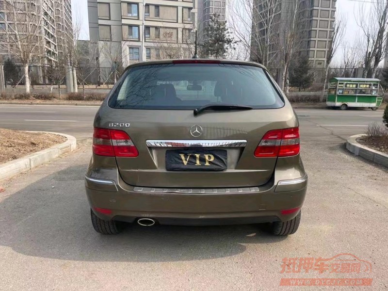 沈阳11年奔驰B4