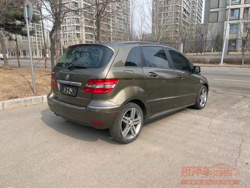 沈阳11年奔驰B5