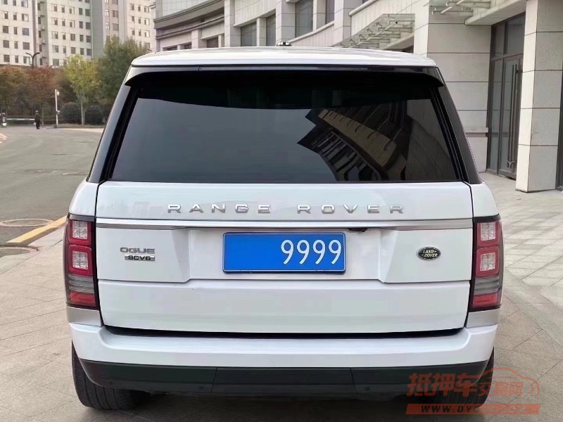 北京16年路虎揽胜行政2