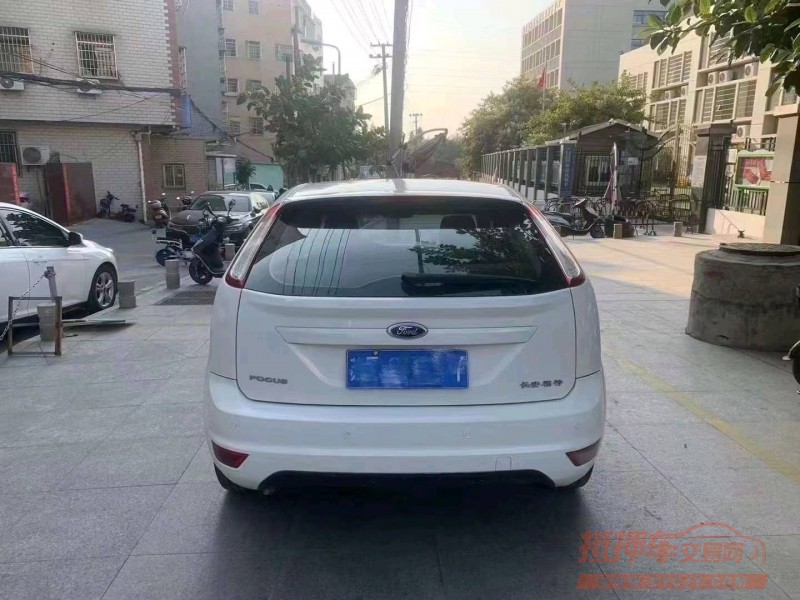 邯郸14年福特福克斯9