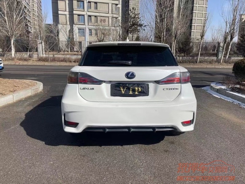 沈阳15年雷克萨斯CT2