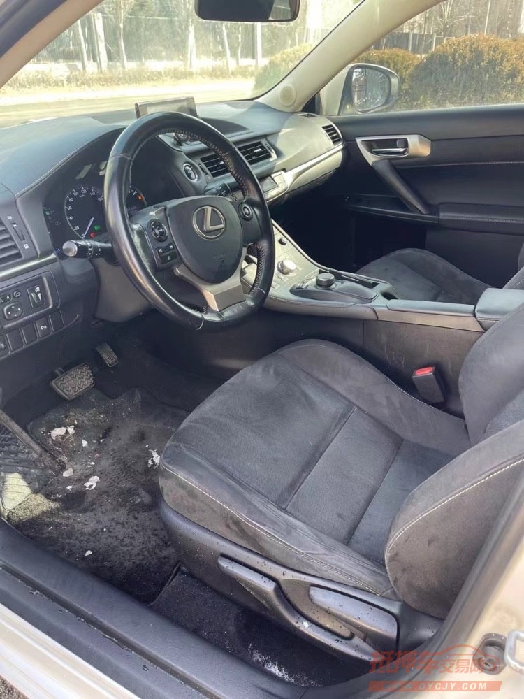 沈阳15年雷克萨斯CT7