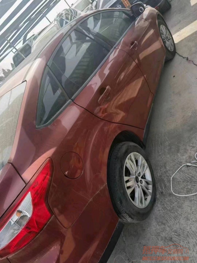 青岛14年福特福克斯2