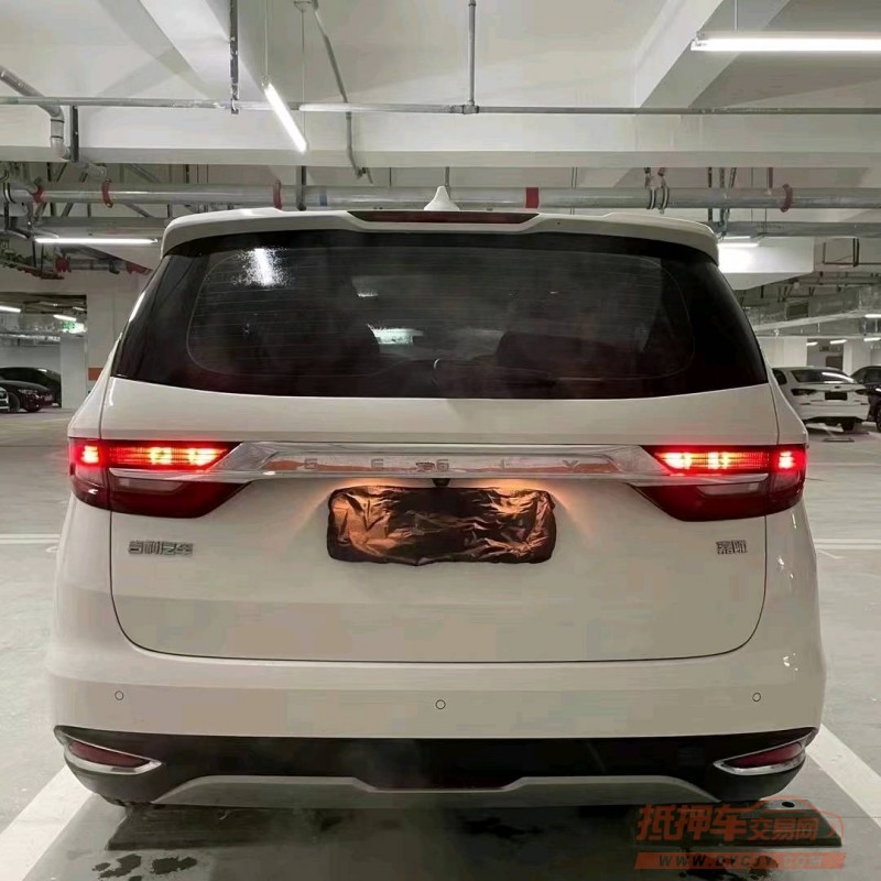 成都21年吉利嘉际5