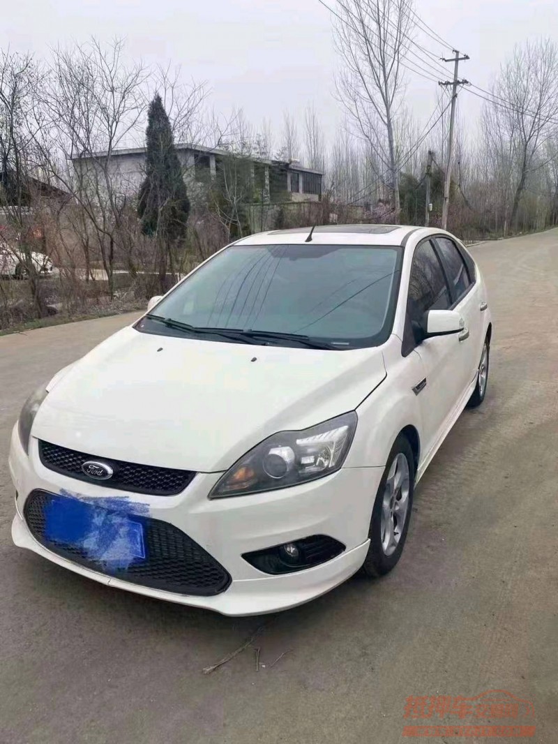 青岛15年福特福克斯2
