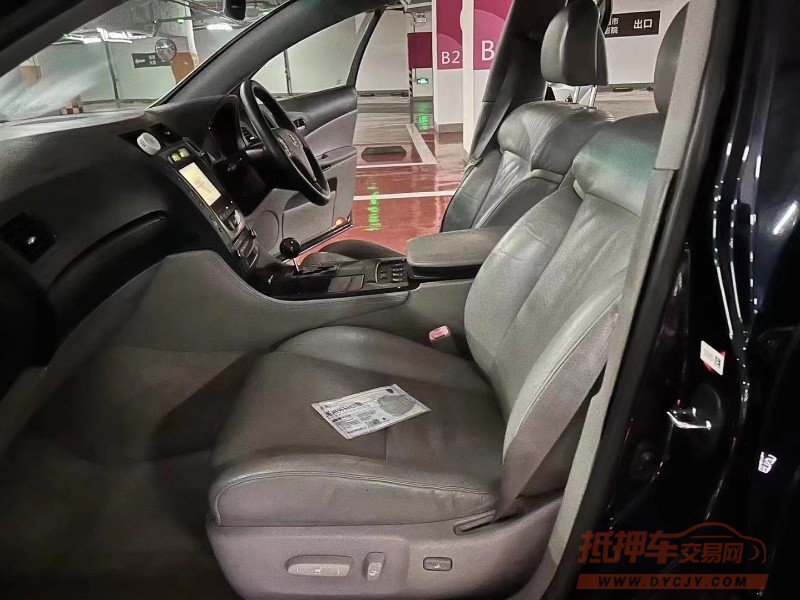 珠海14年雷克萨斯GS2