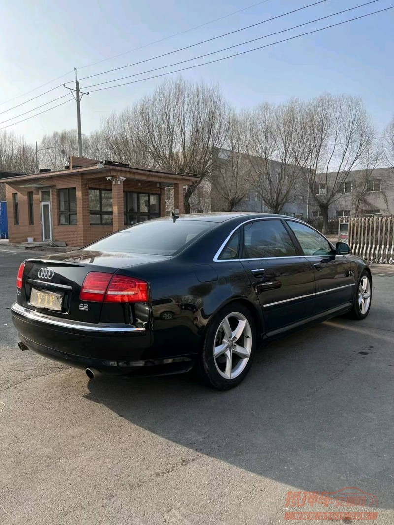 沈阳10年奥迪A8L4