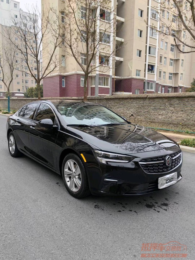 淮南22年别克君威8