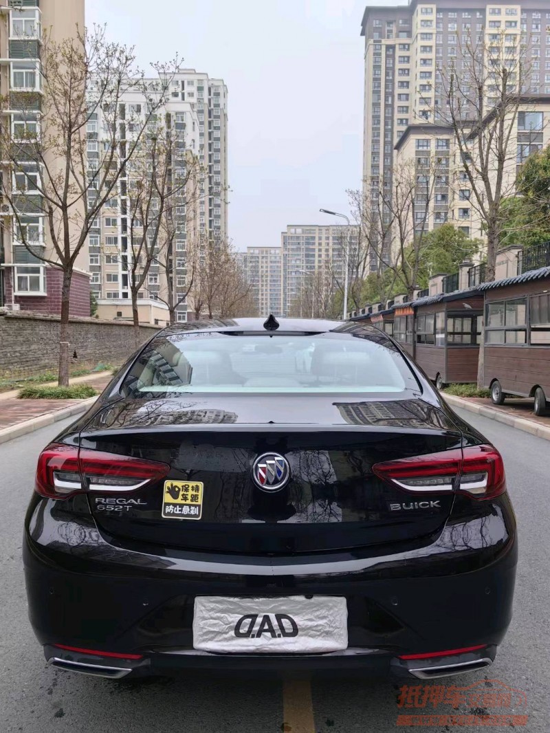 淮南22年别克君威6