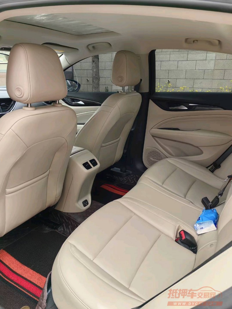 淮南22年别克君威1