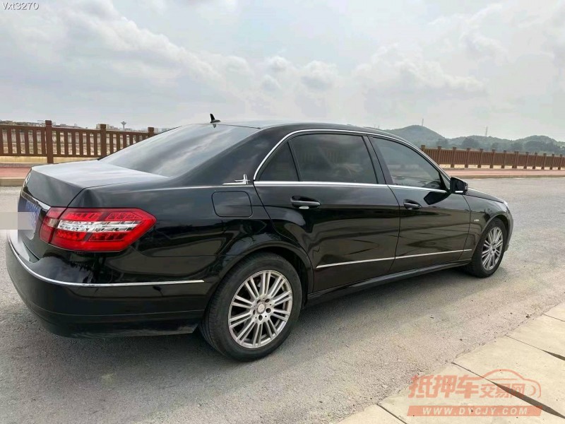 广州12年奔驰E7