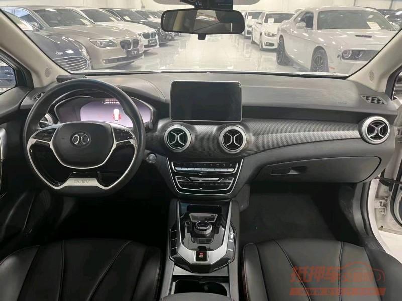 廊坊18年北汽新能源EU系列6