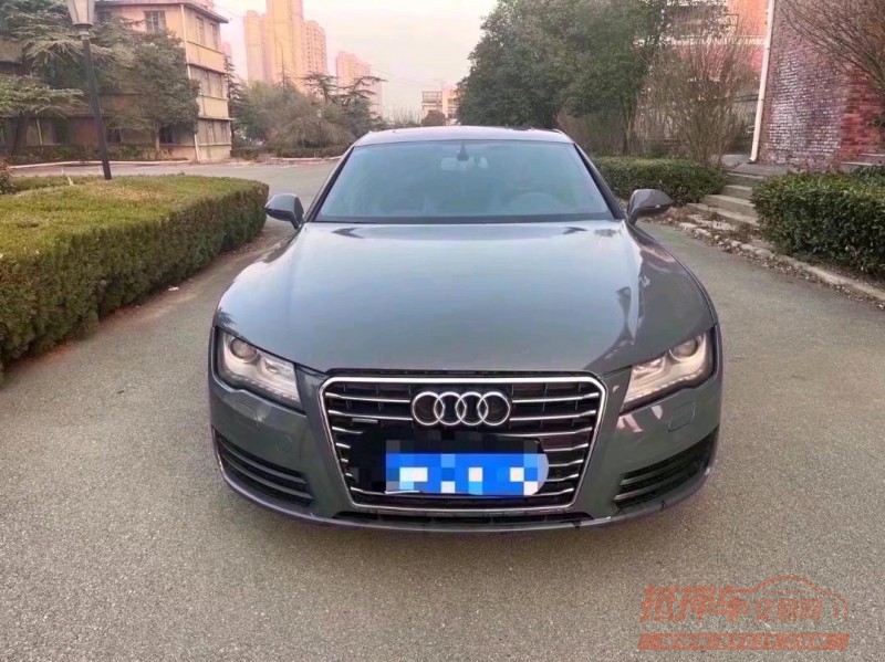 济南12年奥迪A7L1