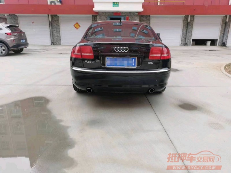 保定10年奥迪A8L9