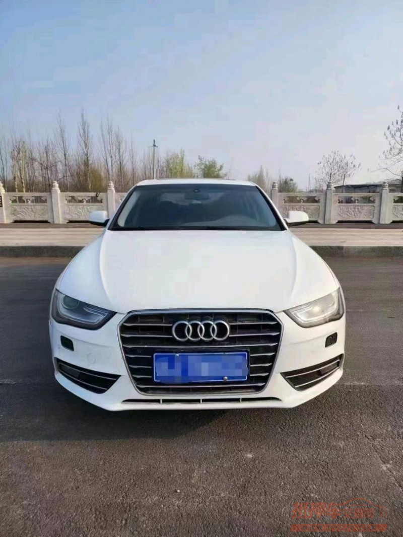 青岛13年奥迪A4L1