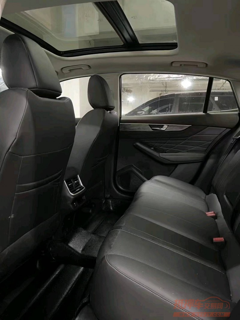 成都22年东风奕炫1