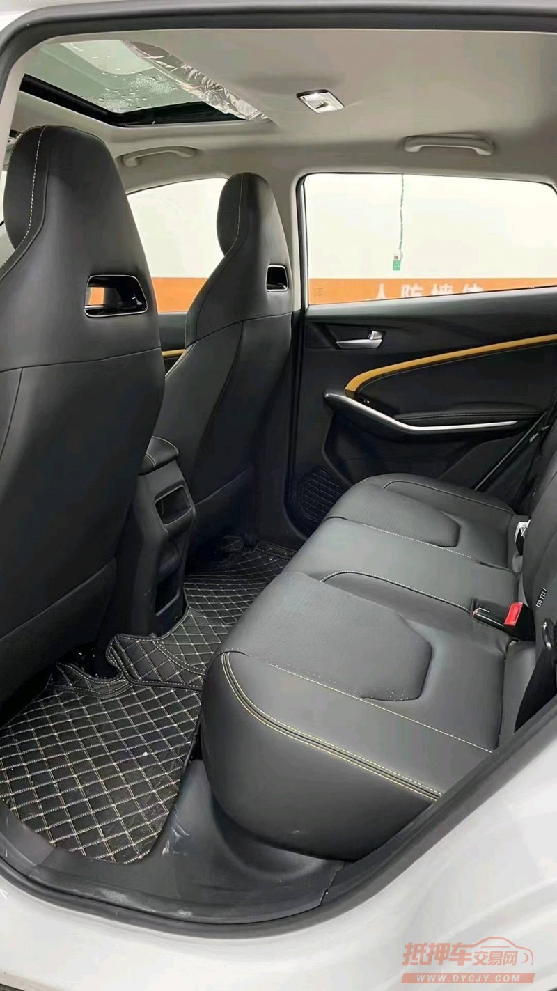 成都23年江淮思皓7