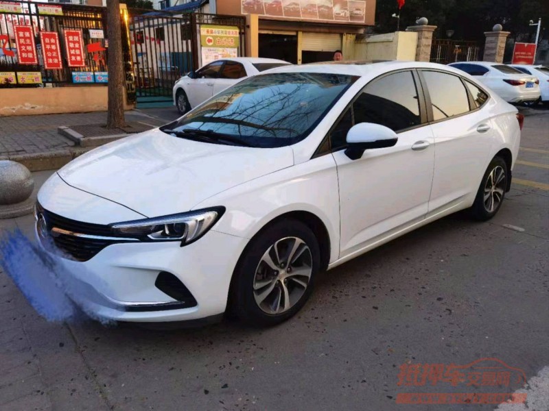 宜昌20年别克英朗3