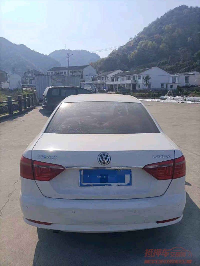 梧州16年大众朗逸9