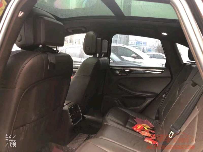 邯郸16年保时捷Macan5