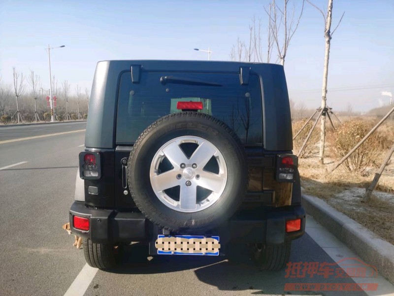 枣庄09年Jeep牧马人2