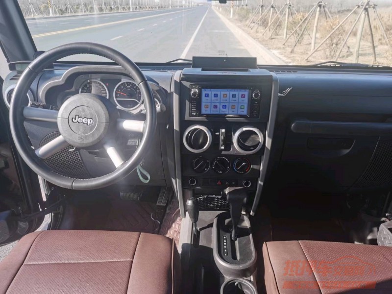 枣庄09年Jeep牧马人3