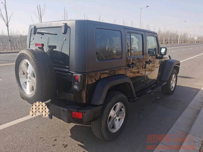 枣庄09年Jeep牧马人5