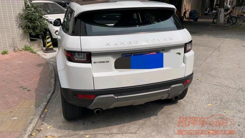 广州17年路虎极光5