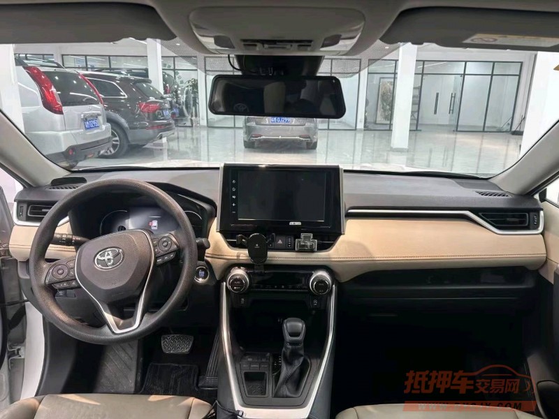 广州21年丰田RAV4荣放6