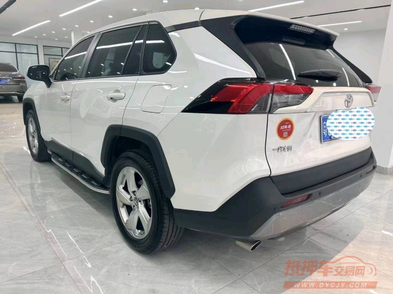 广州21年丰田RAV4荣放7