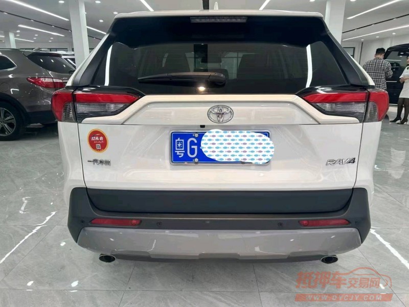 广州21年丰田RAV4荣放9