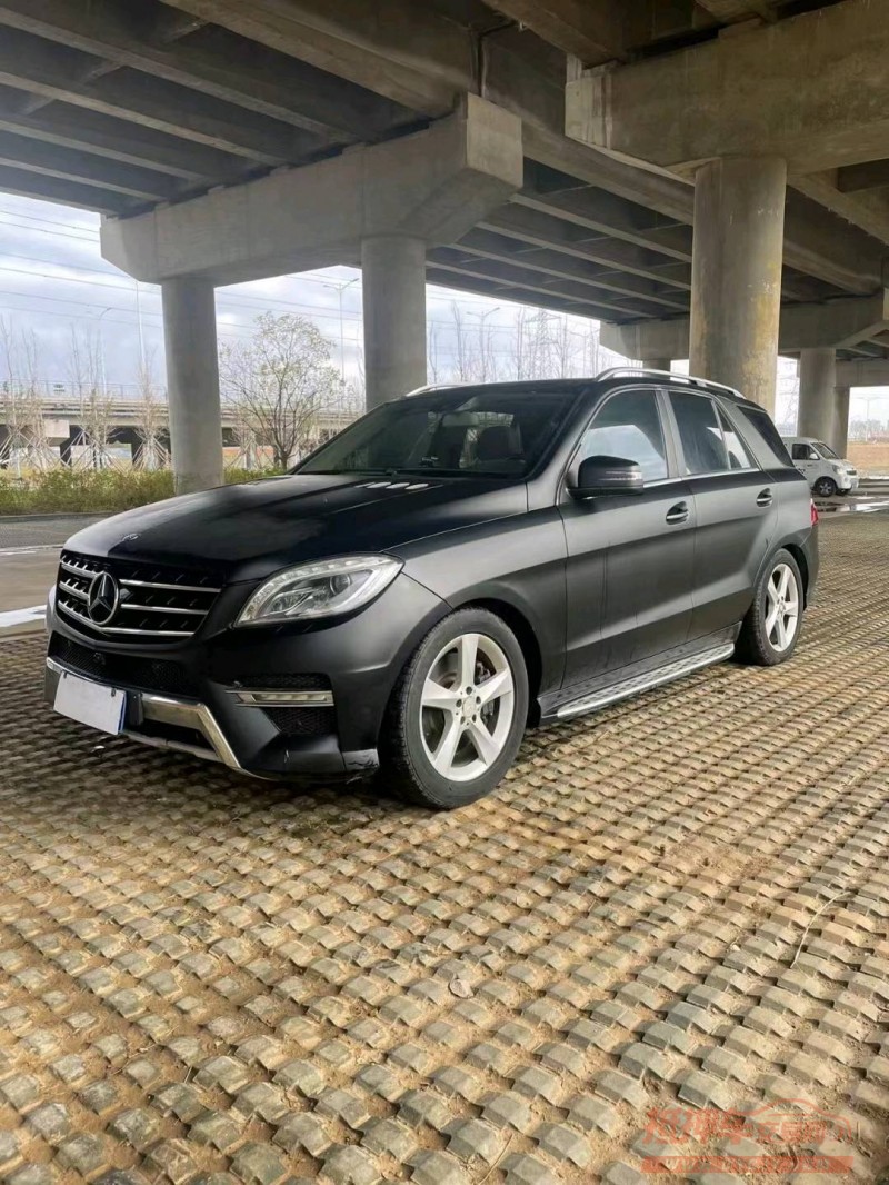青岛13年奔驰ML2