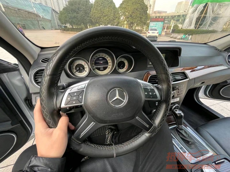嘉兴13年奔驰C4