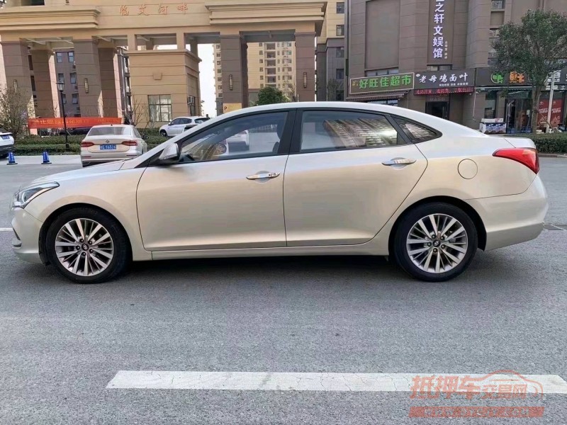 淮南18年现代名图9