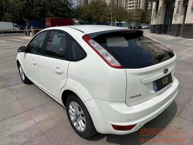 珠海16年福特福克斯3