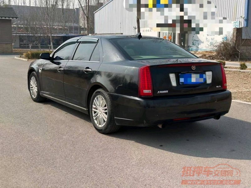 枣庄11年凯迪拉克赛威8