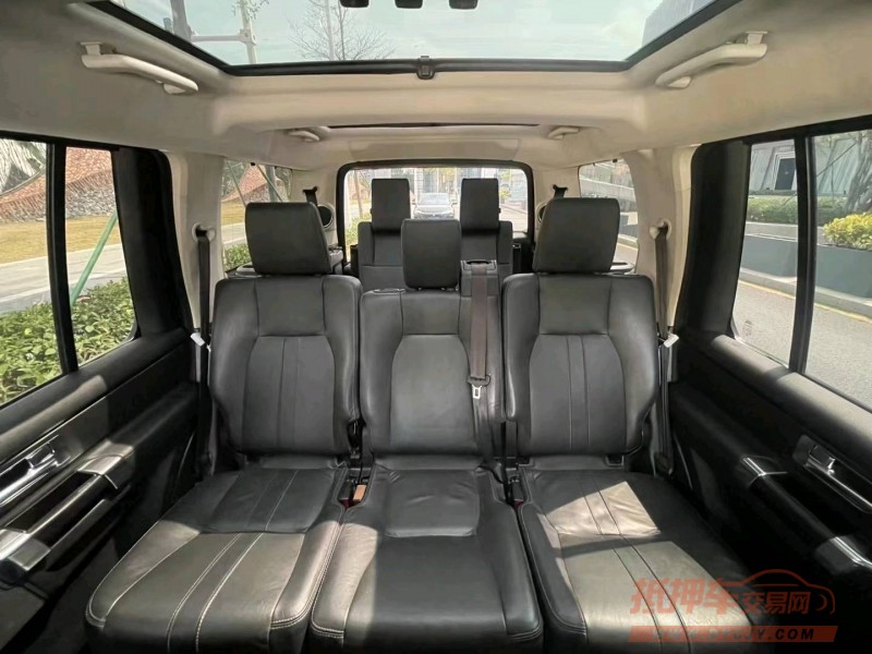 广州16年路虎发现2