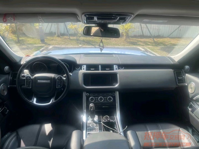 广州15年路虎揽胜运动3