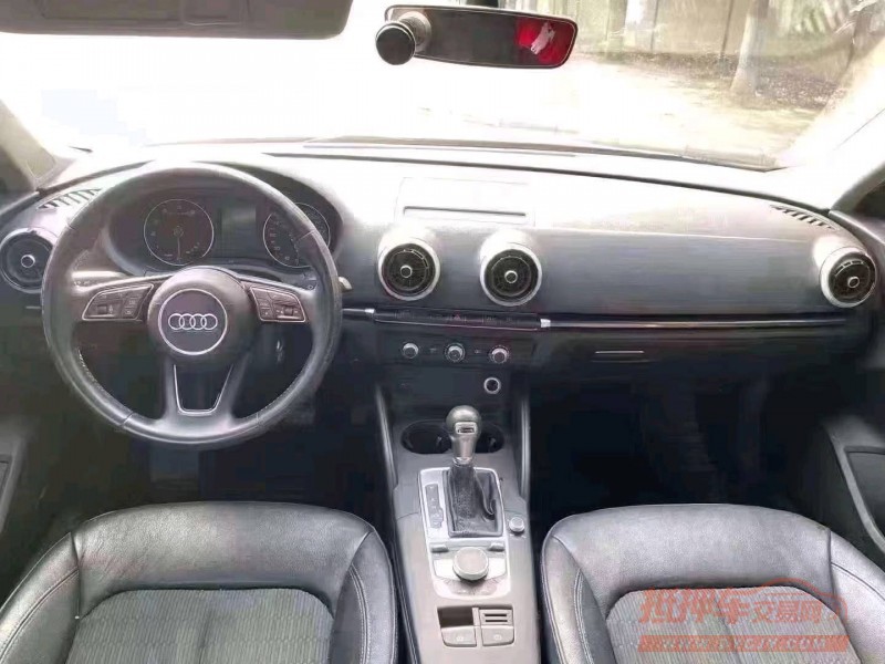 宜昌18年奥迪A35