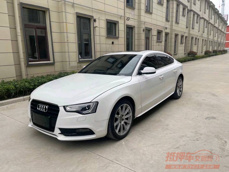 徐州13年奥迪A52