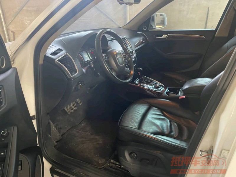 保定10年奥迪Q57