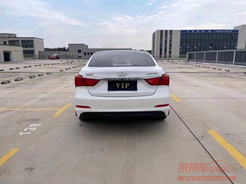 嘉兴15年现代名图7